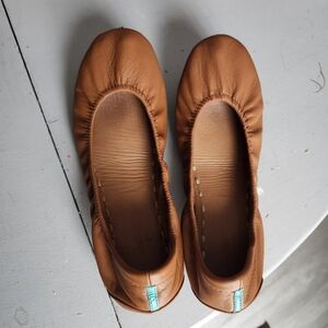 Tieks chestnut size 8